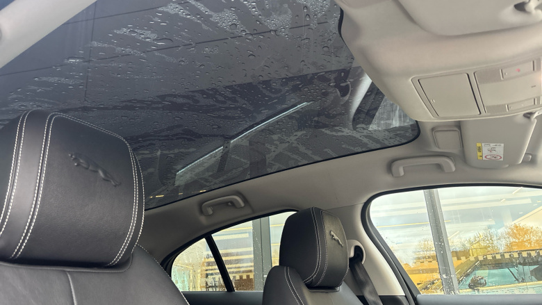 Jaguar I-Pace 294kW EV400 SE 90kWh 5dr Auto [11kW Charger] Electric Estate